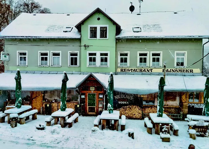 Fajn Klub 3*